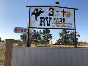 3 Crosses RV Park in Gardendale TX