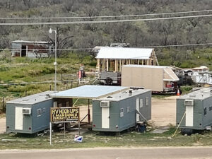 ManBunks & RV Hookups in Rankin TX